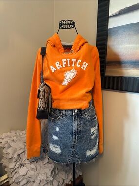 Y2K Abercrombie & Fitch Hoodie 🧡